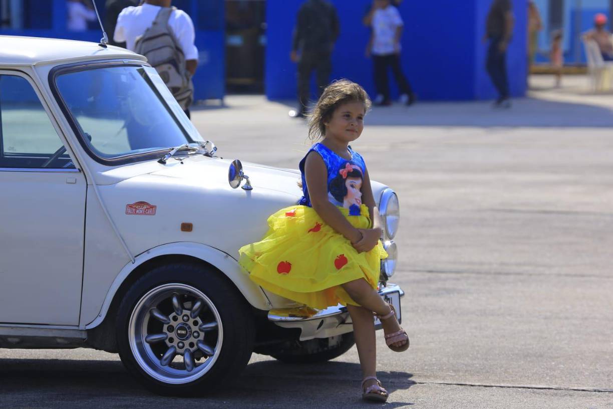 Espectacular show aéreo se vive en San Pedro Sula