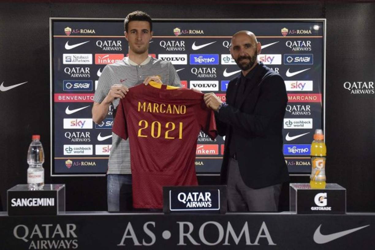 El defensa español Iván Marcano ha sido presentado este lunes como nuevo jugador de la Roma. Aseguró que el equipo capitalino era 'el mejor proyecto deportivo' para seguir creciendo, tras vivir los últimos cuatro años en el Porto. 'El club me quiso y me sentí halagado. Tenía otras ofertas, estaba bien en el Porto, pero decidí dar el paso y venir a este club', afirmó Marcano en la rueda de prensa organizada en el centro deportivo de Trigoria.