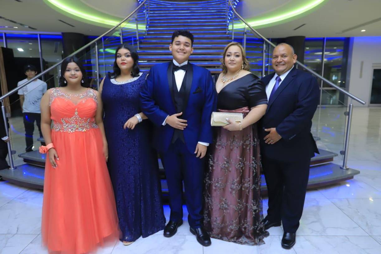 Prom Night de los seniors de la Kiddy Kat &amp; Morazzanni