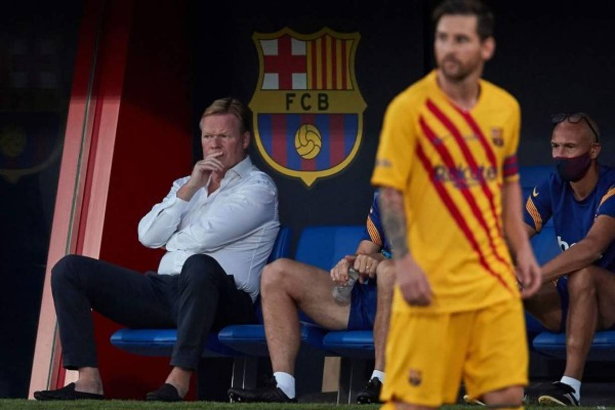 El entrenador del Barcelona, Ronald Koeman, sentenció que “hay que estar preocupado” respecto la continuidad de Lionel Messi en el club azulgrana. 'Cuando todo no está bien hay que estar preocupado, pero tengo confianza en el presidente (Joan Laporta) para solucionar este tema. Es importante para el club y para la Liga que se quede el mejor jugador del mundo', dijo el técnico holandés ante los medios de comunicación.<br/><br/>Foto - EFE