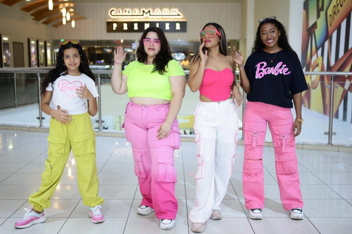 ¡Locura rosa! Así se lucen los sampedranos por estreno de Barbie