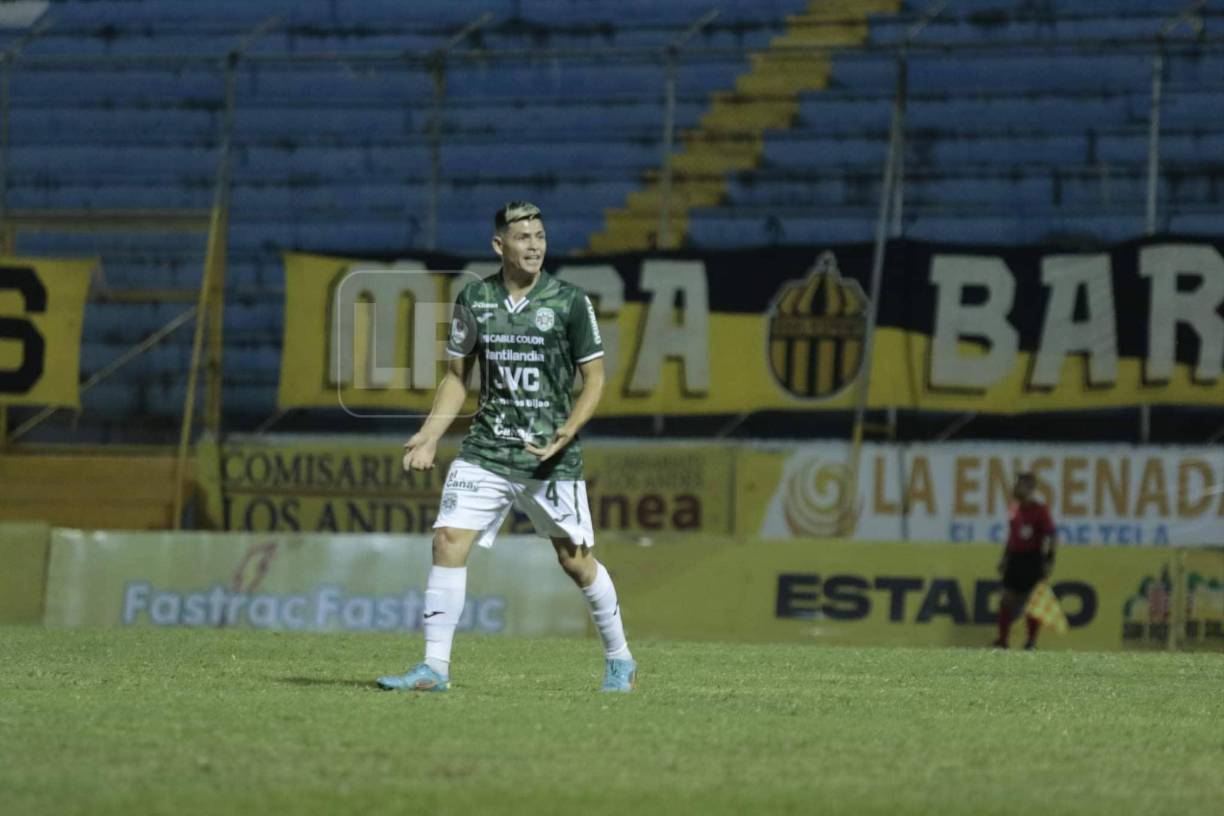 Francisco Martínez tuvo su ansiado debut en Liga Nacional con la camiseta del Marathón en el duelo donde perdieron 2-0 ante Real España. Tras su estreno, las redes sociales se pronunciaron sobre el jugador de Santa Cruz de Yojoa. 
