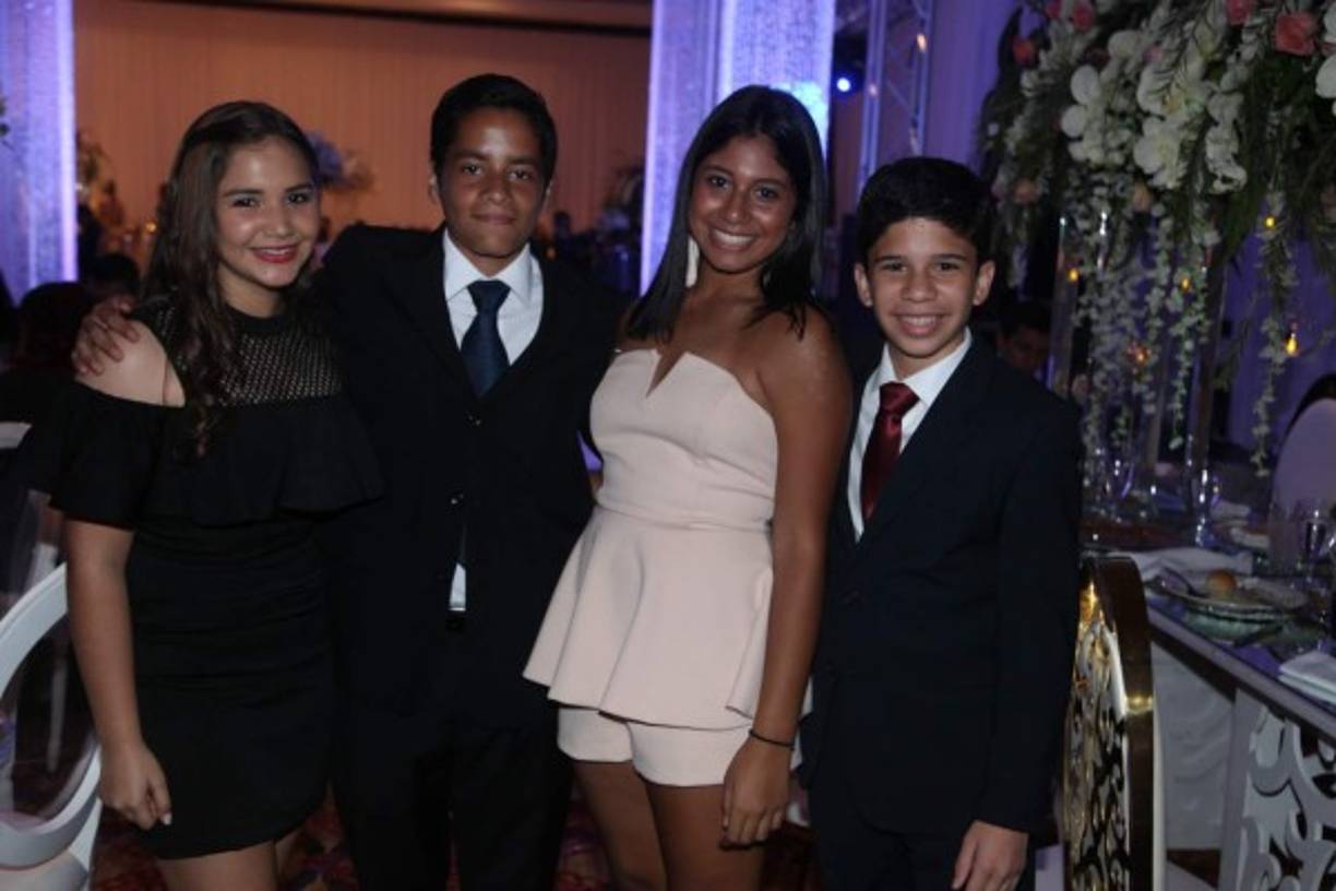 Diego Avendaño, Camila Ramos y Joao Araujo.