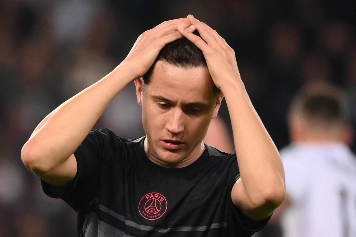 ‘Le Parisien’ confirma que el centrocampista español Ander Herrera ha acordado rescindir su contrato con el PSG, y está preparando junto con el Athletic Club de Bilbao el contrato para firmar con el club bilbaíno.