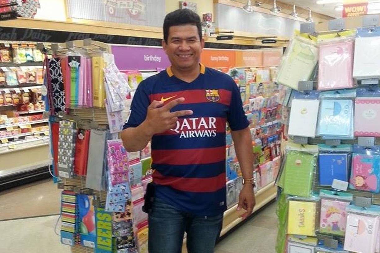 El impacto fue tan fuerte que dejó un hoyo en la pared de tabla yeso. 