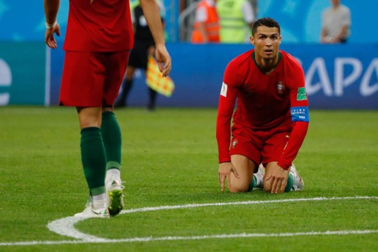 Cristiano Ronaldo tuvo el peor partido ante Irán en lo que va del Mundial. El jugador erró un penal, estuvo perdido, discutió con varios iraníes e inclusive se burló de ellos al final del encuentro.