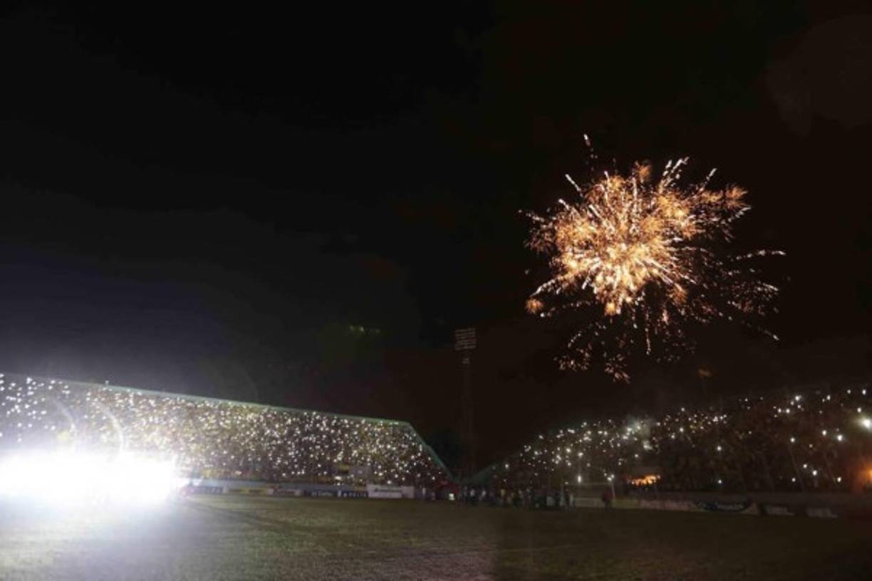 Los juegos pirotécnicos no podían faltar.
