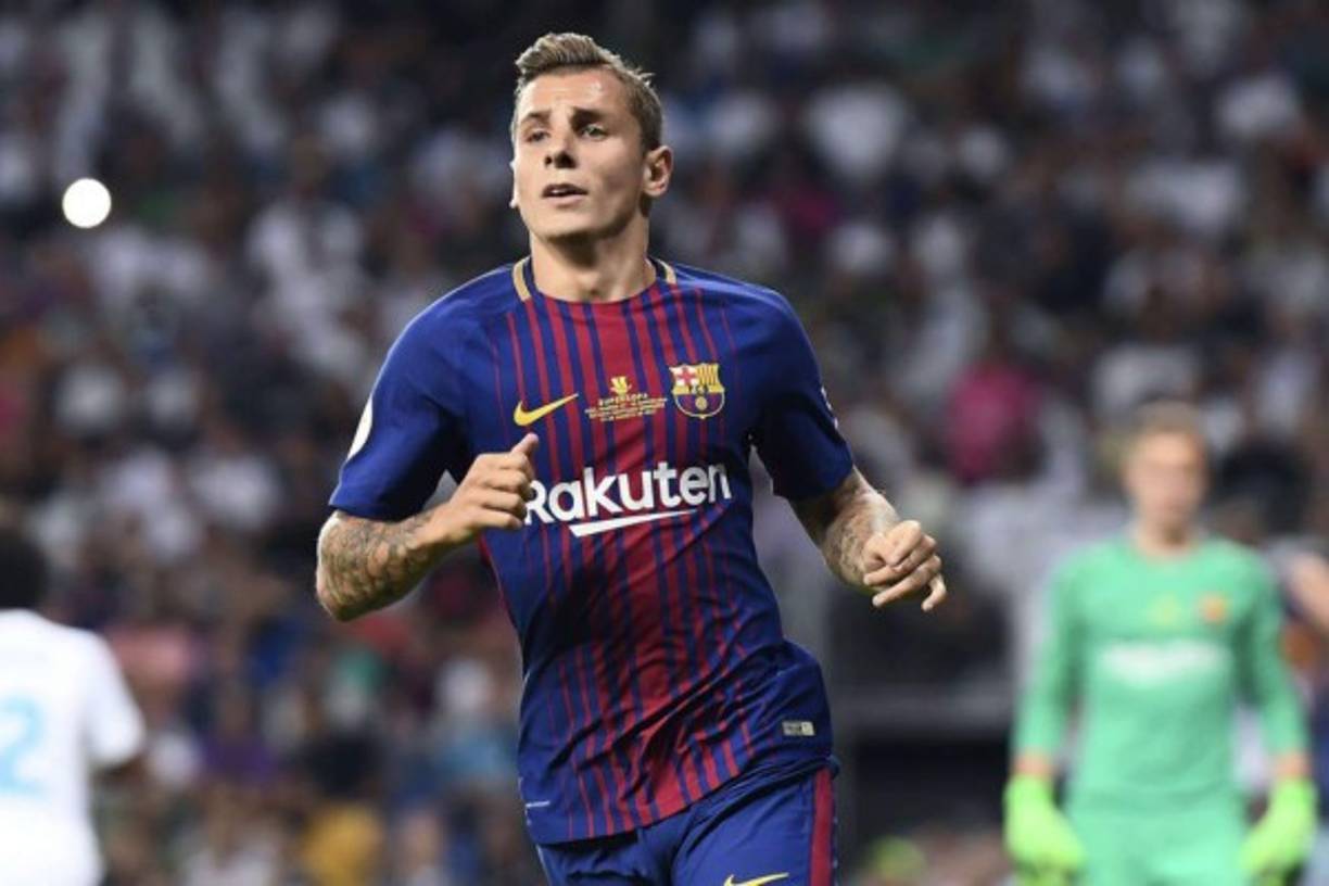 Según la Gazzetta dello Sport, la Juventus estaría atenta a la situación de Lucas Digne, que aunque parece que va a seguir una temporada más en el Barça, su poca participación haría que algunos clubes hayan preguntado por él.