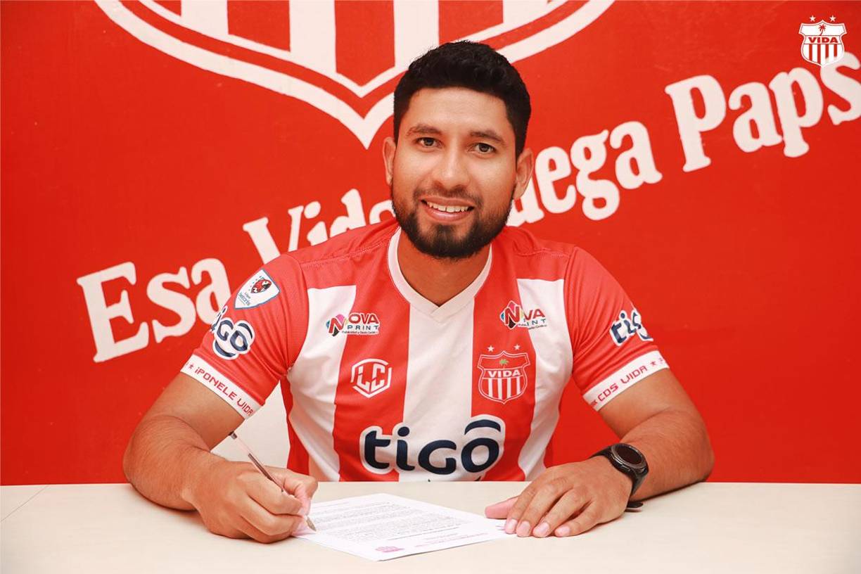 El Vida confirmó al hondureño Humberto Padilla como su nuevo preparafor físico.