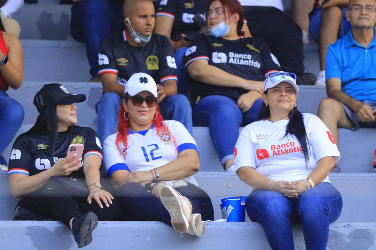 La Ceiba se lució y lo está dando todo como sede de la Gran Final entre Olimpia y Motagua.