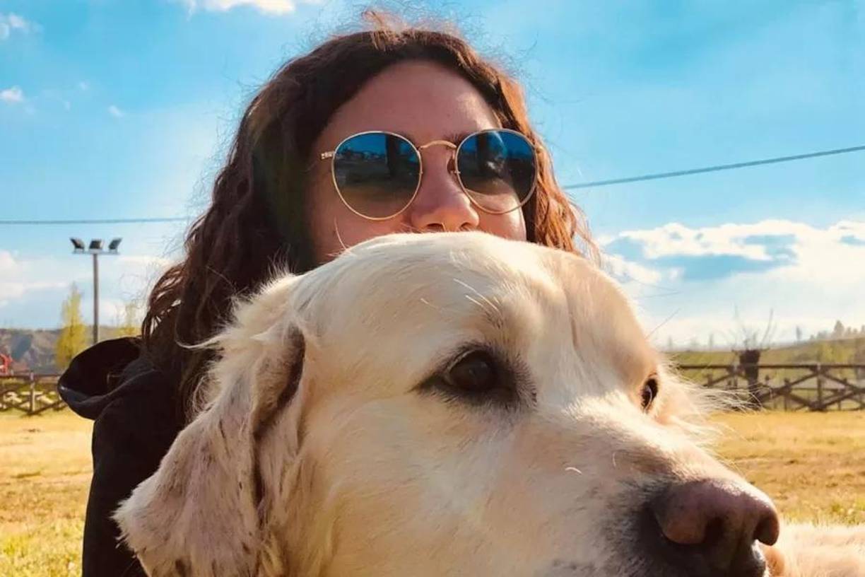 La familia del supuesto padre de los bebés también se ha pronunciado. Sonia Canrossi, madre del exnovio de Chiara, declaró que, de haber sabido del embarazo, ella misma se habría hecho cargo del niño.