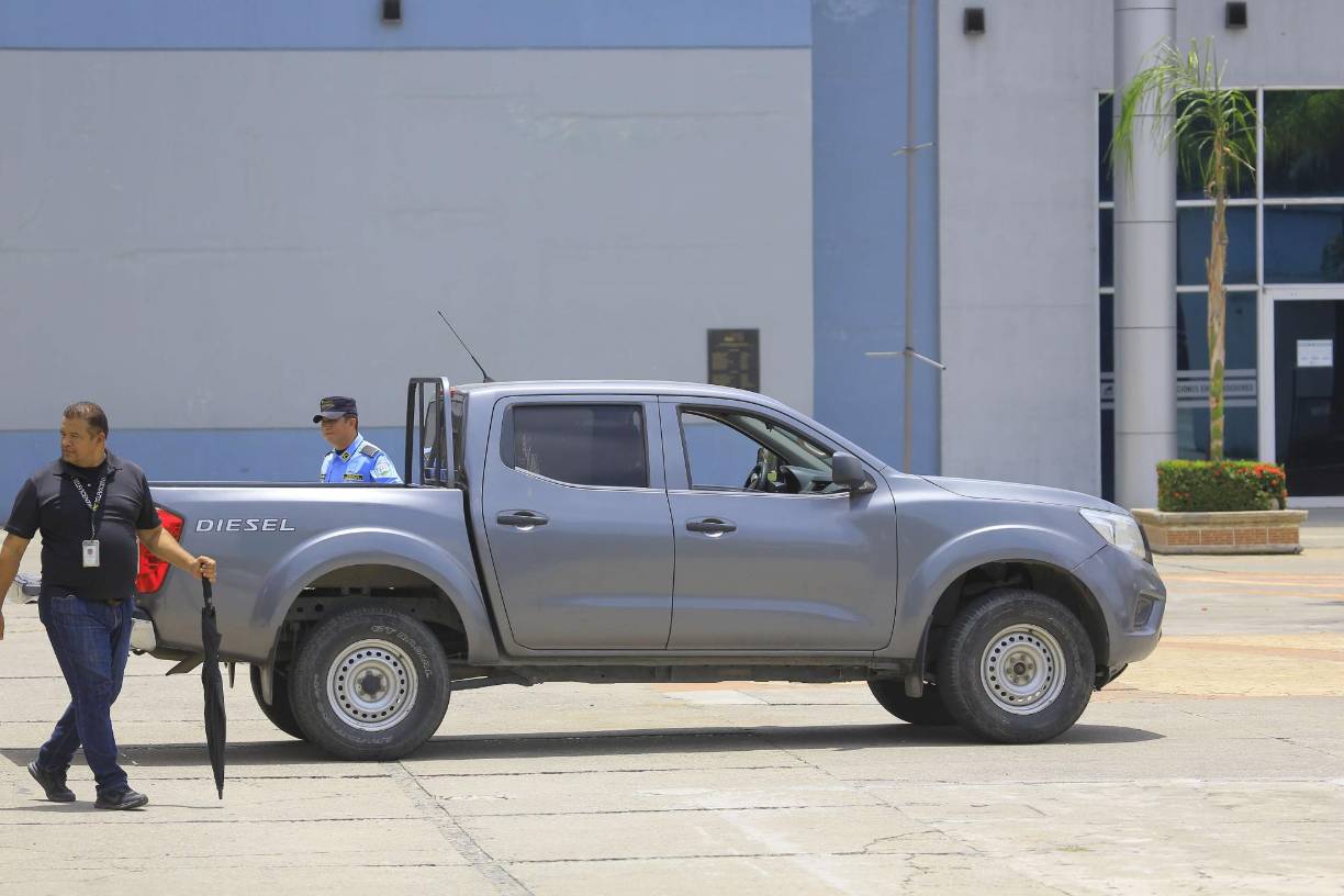 Sánchez explicó que las patrullas interceptoras estarán al mando de un oficial y tres miembros de la escala básica. 