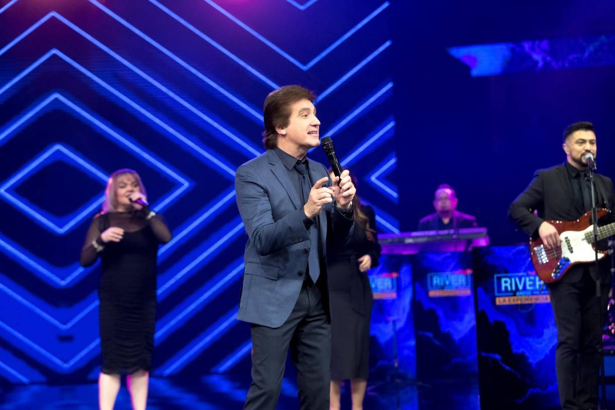 Por último, el predicador sorprendió al mostrar su apoyo por lo que dijo Messi sobre el jugador neerlandés: “<a rel="nofollow" href="https://twitter.com/hashtag/EstamosEnLaSemifinal?src=hashtag_click">#EstamosEnLaSemifinal</a> #¿QueMirasBobo?”, puntualizó.