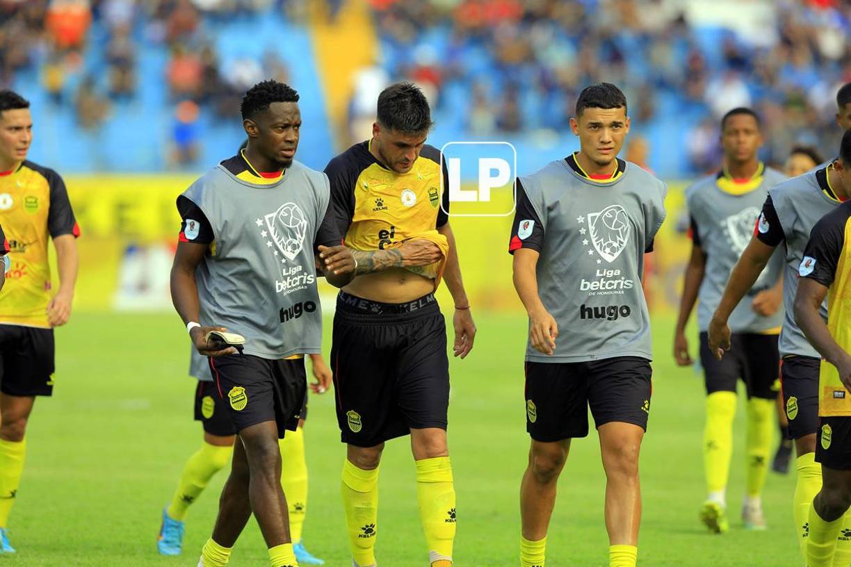 La tristeza en Ramiro Rocca era evidente por el penal que falló.