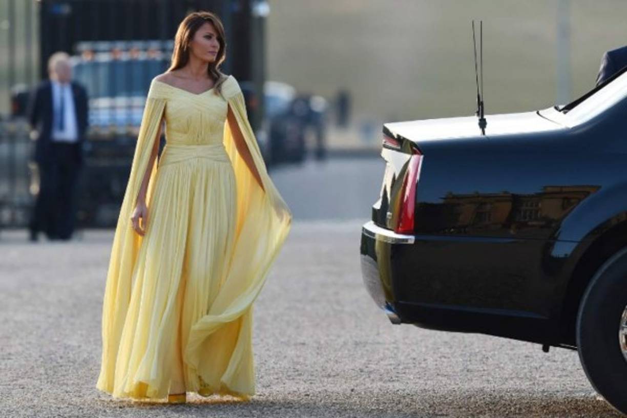 Como es de constumbre, Melania impone su presencia y glamour en cualquier lugar que visita.