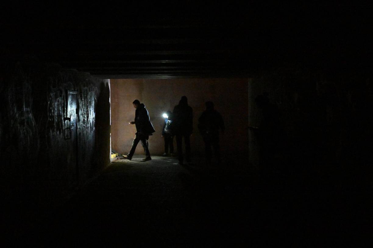 El suministro eléctrico ha quedado cortado en varias regiones y ciudades de Ucrania, entre ellas Leópolis (oeste) y Járkov (noreste), informa Ukrinform, que cita a sus respectivas autoridades regionales.