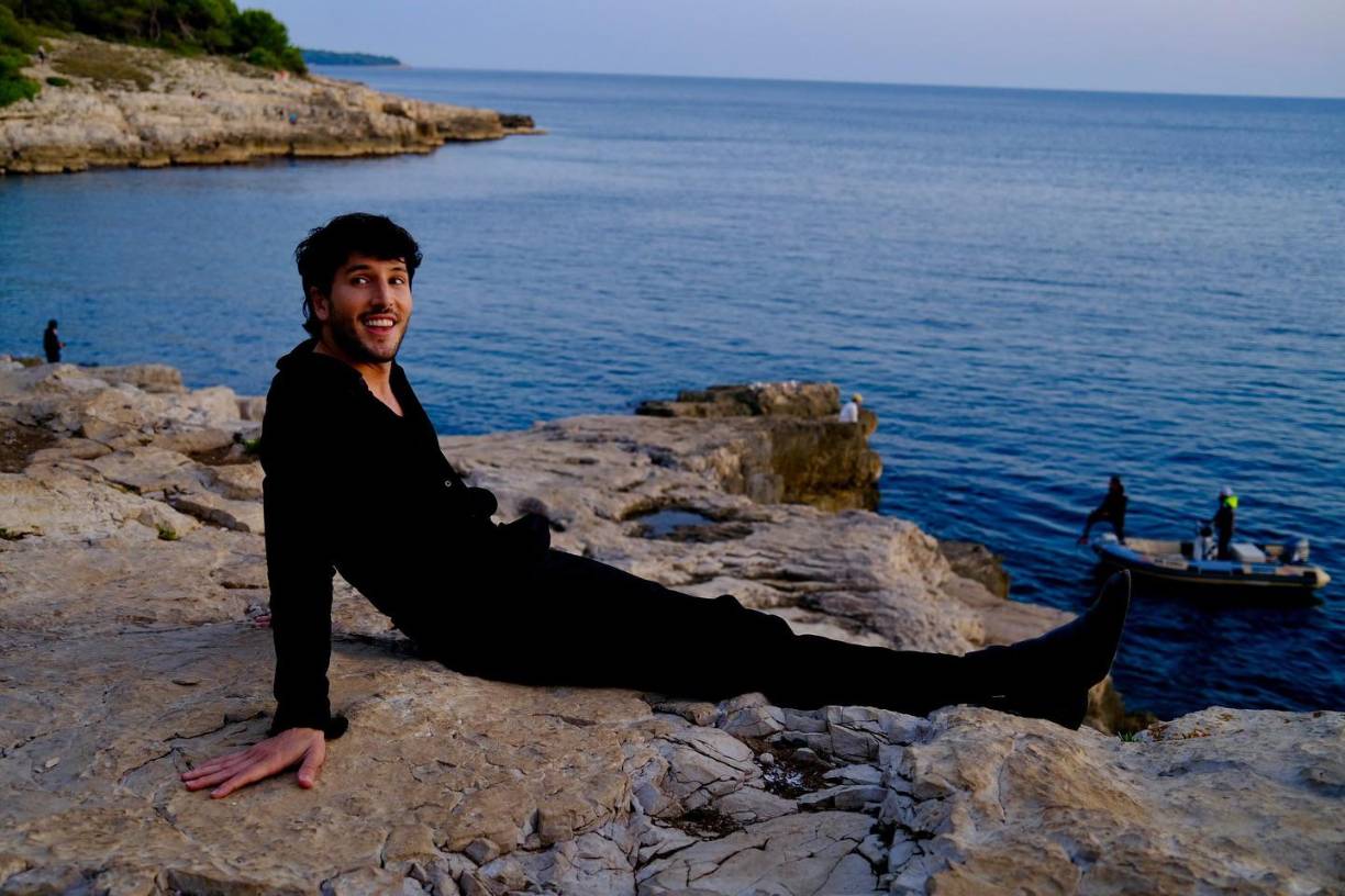 El artista, que hace un año no se habría visto capaz de participar en un proyecto así, aseguró que acepto la propuesta de participar en ‘Chicago’ para obligarse a hacer cosas “que no sé si voy a poder lograr o no, pero que a través del trabajo diario terminas cumpliendo”.