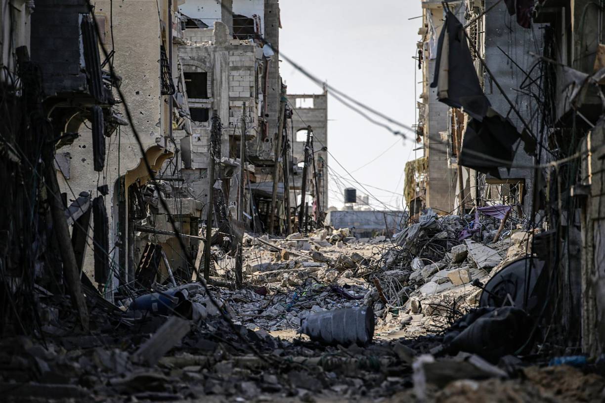 De momento, Israel parece que busca seguir castigando desde el aire la Franja, con bombardeos constantes.