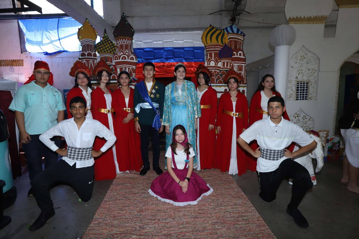 Séptimo grado representó a Rusia 