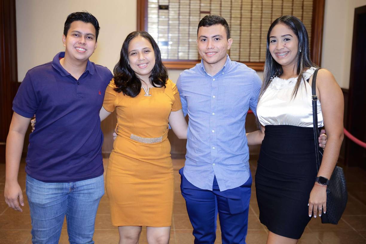 Johan Pineda, Yorleny Hernández, Farid Rabah y Daniela Cruz