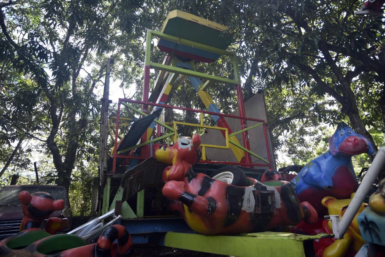 A tres meses de la muerte de Britany Fernández Orellana al caer de un juego mecánico en Chinda, las autoridades del Ministerio Público no concluyen con las indagaciones para determinar si el hecho fue un accidente o un homicidio eventual.