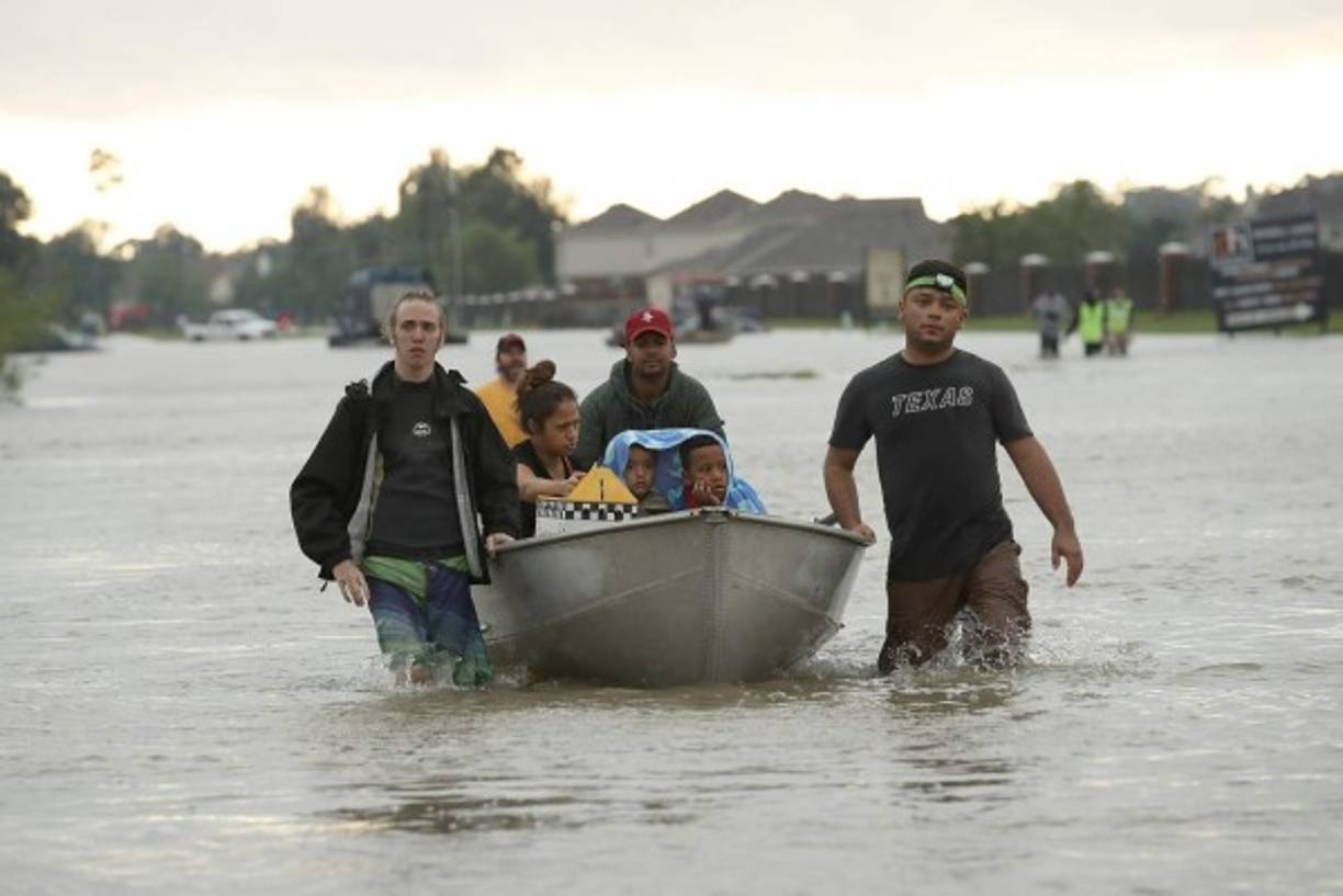 La devastación 'sin precedentes' causadas por el huracán Harvey en Houston y otras ciudades de Texas ha puesto en alerta a las grandes urbes de Estados Unidos, cada vez más vulnerables ha sufrir catástrofes derivadas del cambio climático, en partícular las inundaciones.