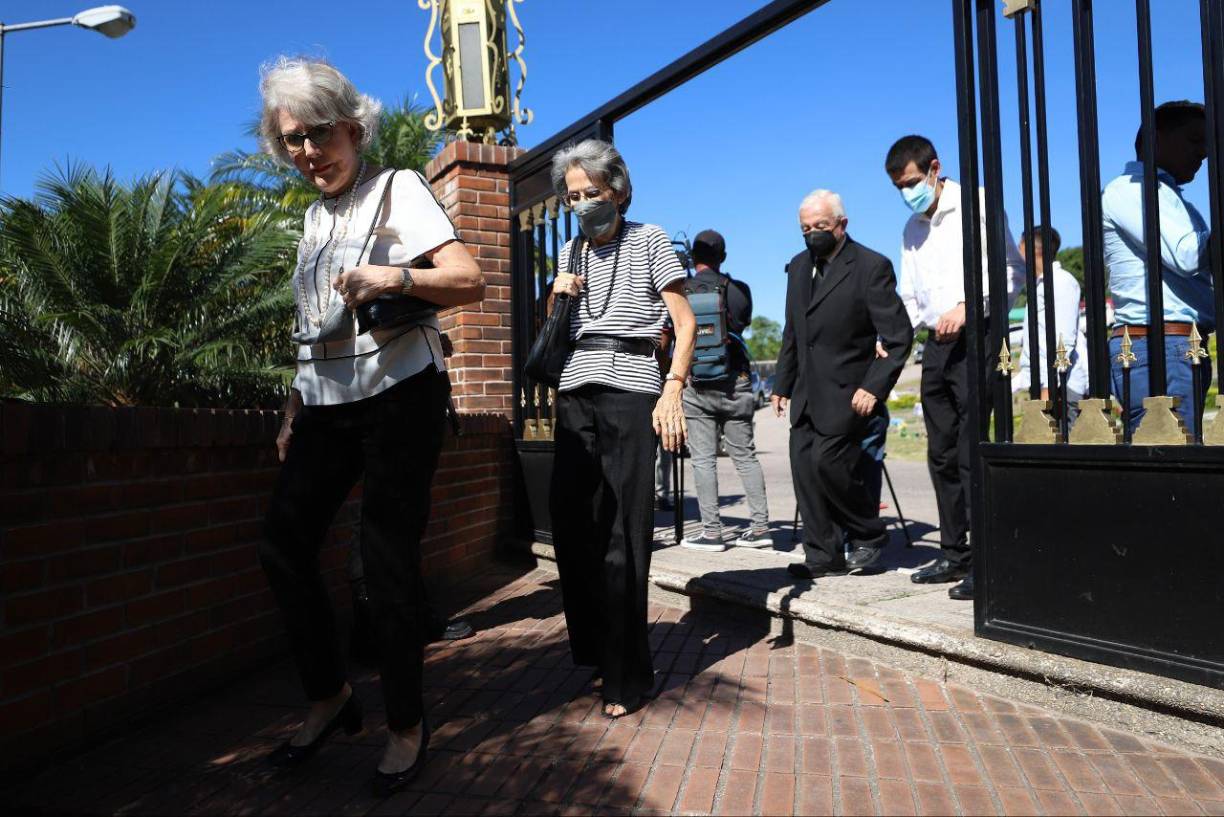 Un sentido adiós y un eterno gracias de políticos, empresarios y empleados