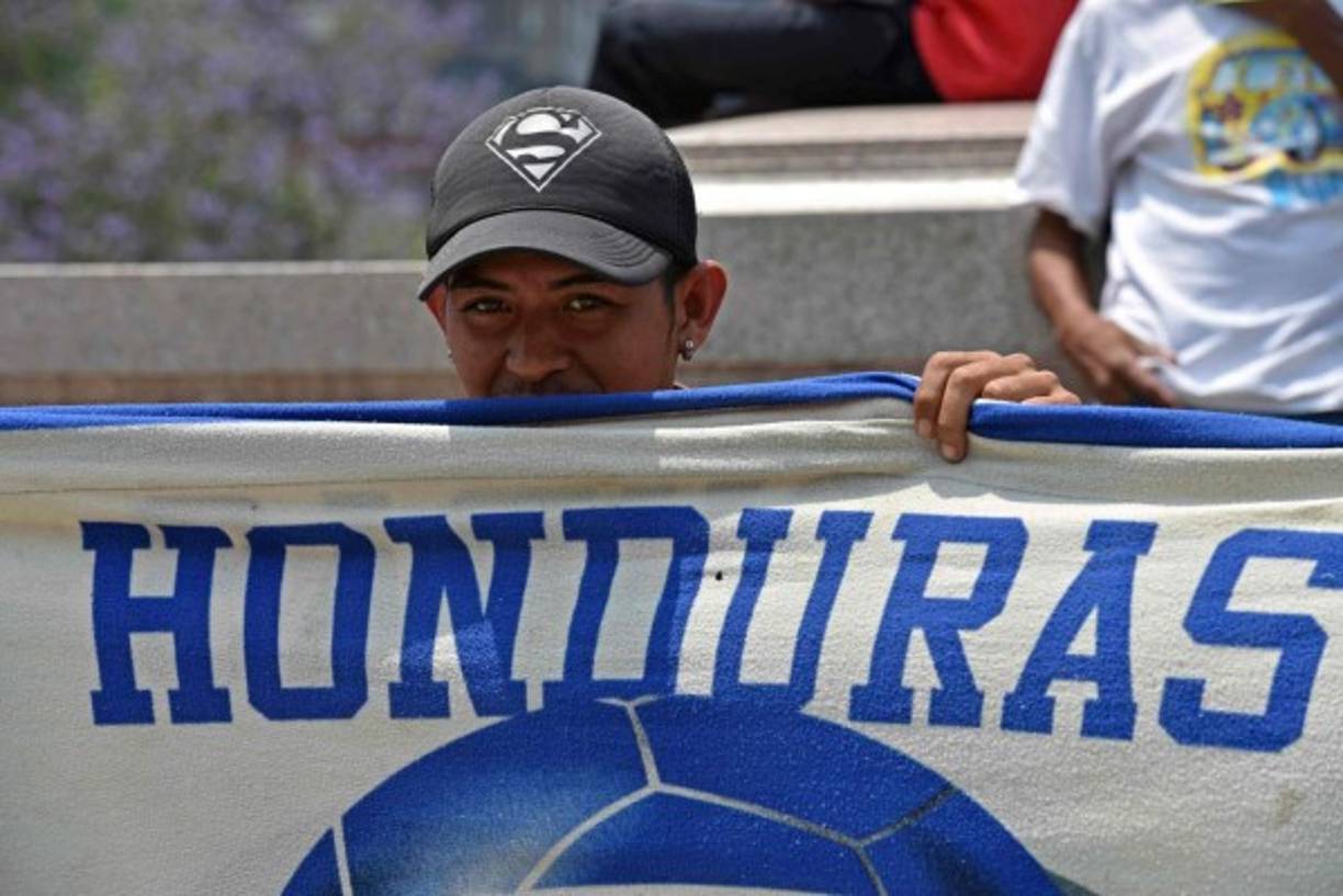 En la capital, la caravana permanecerá tres días hasta su disolución completa. En ese momento, los migrantes deberán decidir hacia dónde continúan su camino, de manera individual.