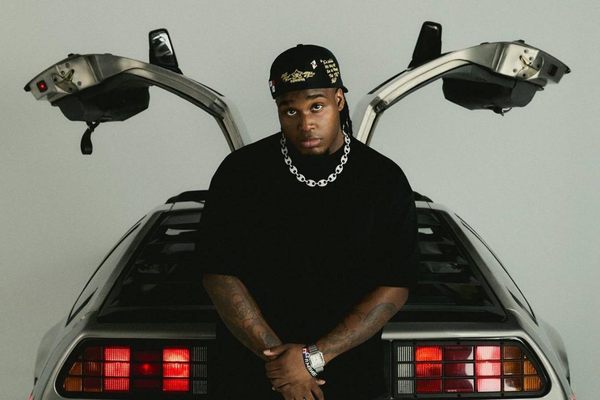 De acuerdo con el panameño, debido al sobrepeso tenía un desgaste severo en la rodilla y hasta problemas para movilizarse. “Era imposible hacer un show sin moverme, sin poder pararme, me iba a joder más”, indicó.