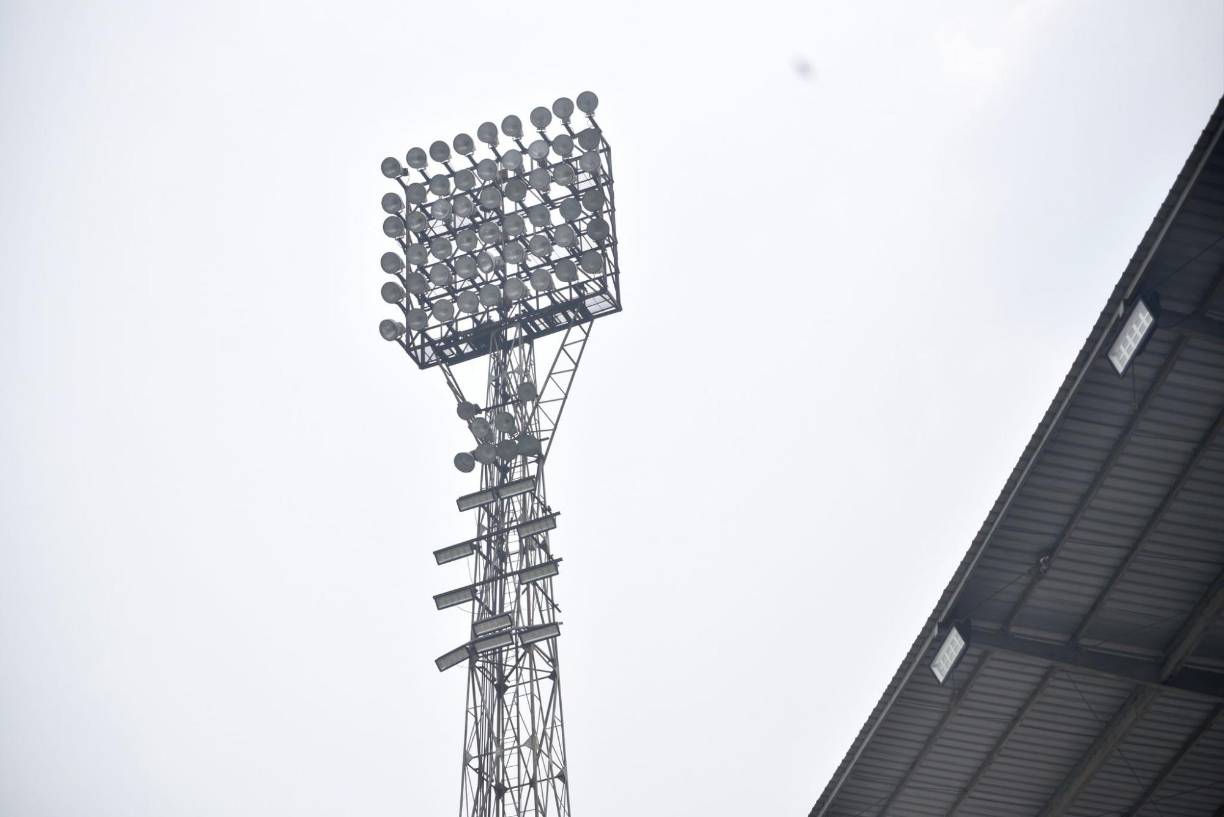 Se cambiará el alumbrado del estadio Morazán.