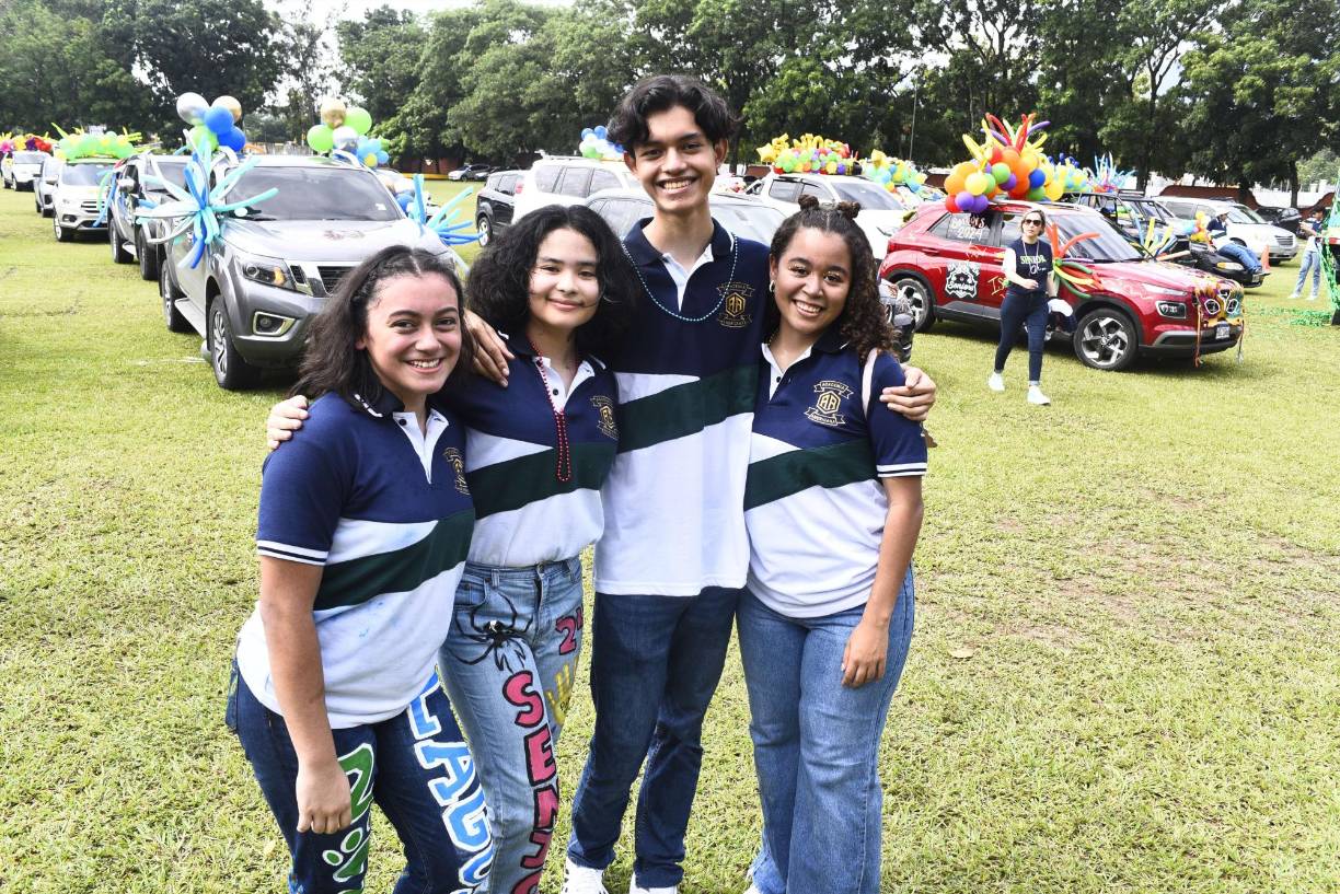 Jennifer Lagos, Chung Un Yum, Óscar Reyes y Marie Kegaim.