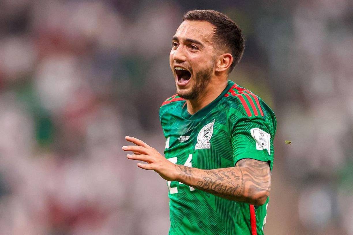 Volante: Luis Chávez, ahora futbolista del Dinamo Moscú, sería el tercer volante en la zona del mediocampo de México. 