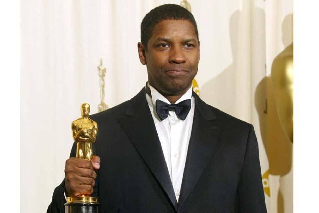 A lo largo de su carrera, Denzel Washington ha recibido numerosos premios y reconocimientos, incluyendo dos premios Oscar. Sin embargo, este nuevo rol como ministro añade una dimensión completamente nueva a su legado. Su compromiso con la fe y la comunidad es un testimonio de su carácter y dedicación. La ceremonia en Harlem no solo celebró su bautismo y licencia de ministro, sino también su continuo impacto positivo en la vida de quienes lo rodean.