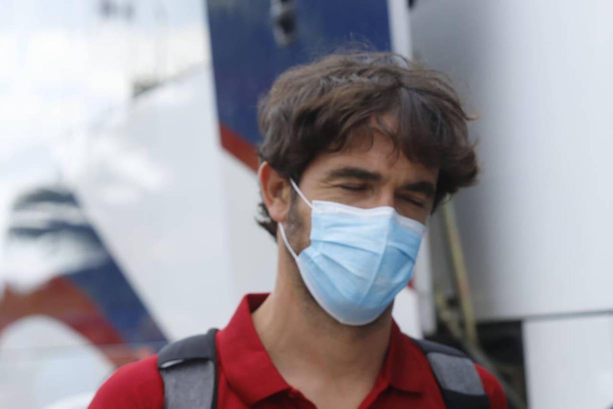 Los canaleros tienen previsto realizar un entrenamiento este jueves y este sería solo en el reconocimiento de la cancha del estadio Olímpico, pero únicamente podrían realizar una caminata porque la cancha no se encuentra en buenas condiciones debido a las fuertes lluvias que han caído en San Pedro Sula.