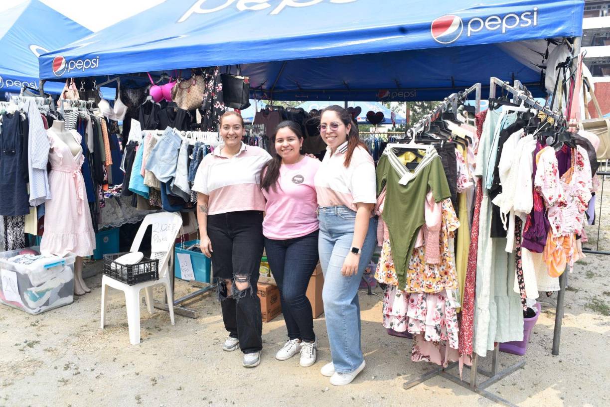 Dana´s Shop es el emprendimiento de tres amigas que venden ropa de segunda mano de excelente calidad a precios accesibles. 