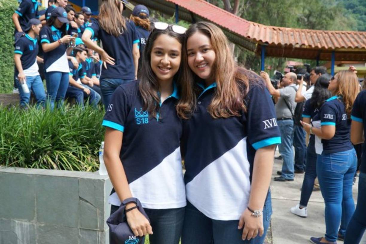 Gaby Sikaffy y Arianna Salgado.