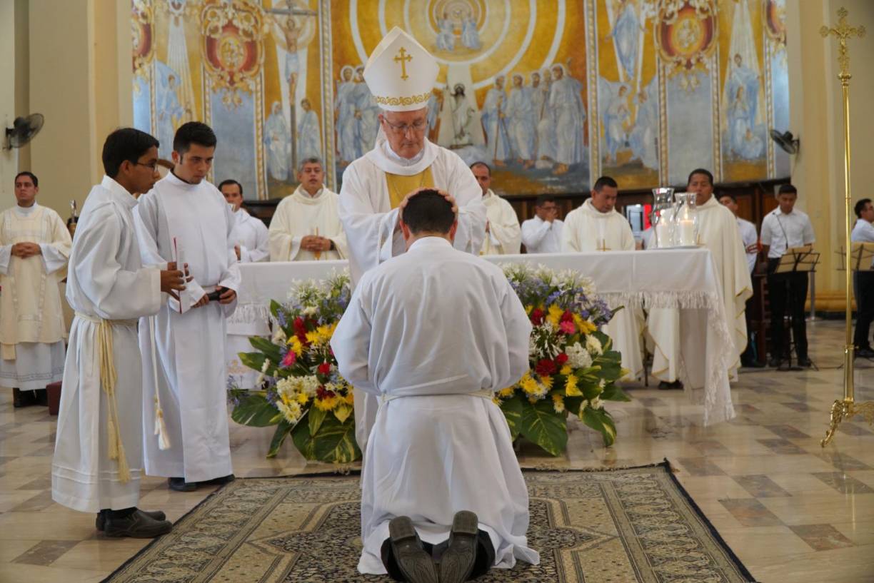 Asegura que regresará a San Pedro Sula para ser un misionero de a pie.