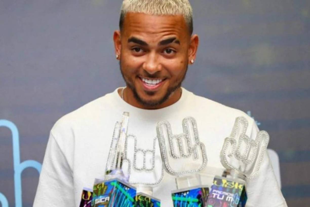 Ozuna, una de las estrellas de la música latina más famosas del momento, también ha tenido que afrontar la pandemia del COVID-19 y no solo ha visto el impacto económico para su industria sino que ha revelado que no se siente bien de salud.