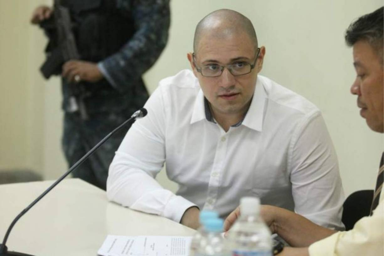 Rigoberto Paredes Vélez fue condenado en septiembre de 2017 a 20 años de prisión por el asesinato del abogado Eduardo Montes Manzano, según informó el Ministerio Público (MP).<br/>