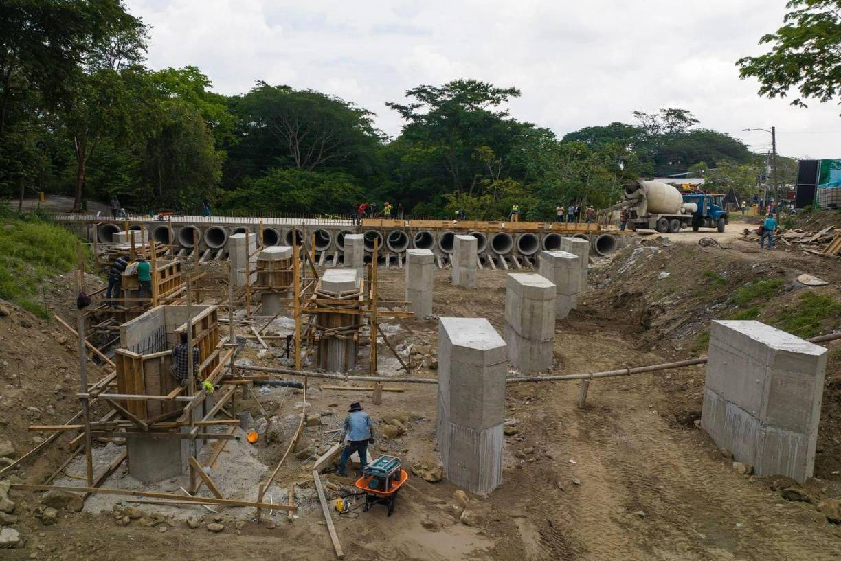 El proyecto se construye con fondos municipales, los cuales ascienden a L11, 719,811.92 millones. 