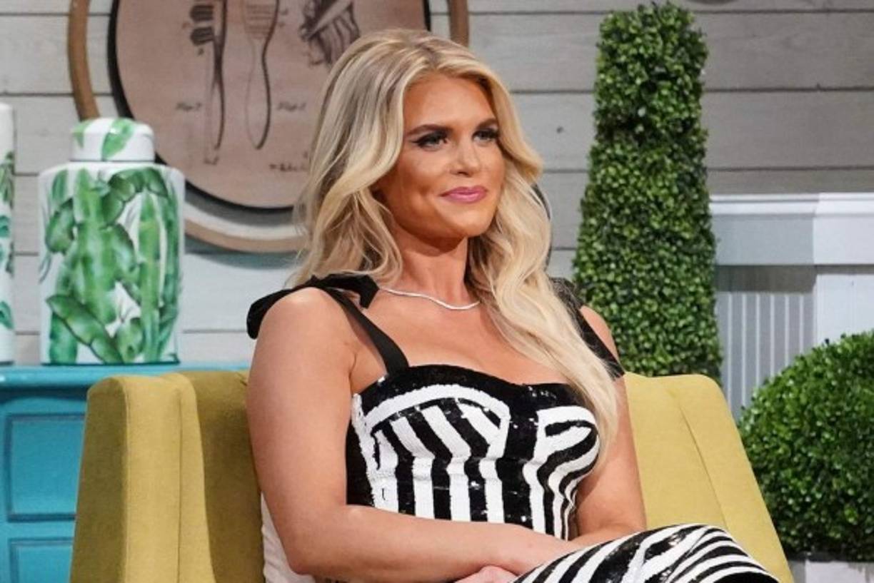 Según informes, A-Rod se acercó a LeCroy después de su ruptura con la Diva del Bronx, pero ella se negó a salir con él.