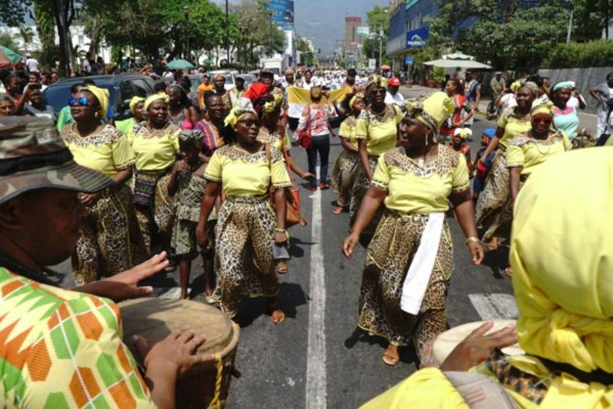 La comunidad garífuna hondureña está de fiesta.