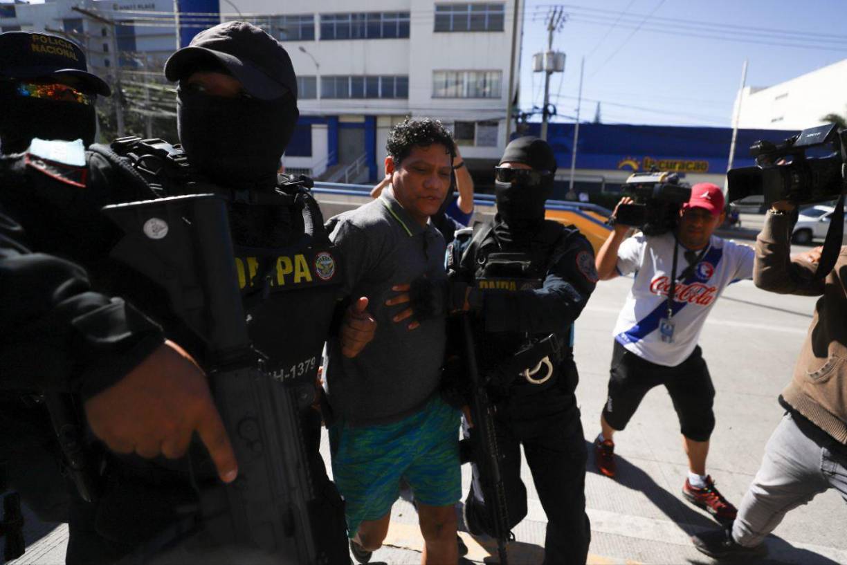 La banda del Pescado Bonilla, durante los años que han operado recibiendo toneladas de cocaína, han empleado a muchos misquitos que se encargan de transportar los fardos de droga en pequeñas embarcaciones.