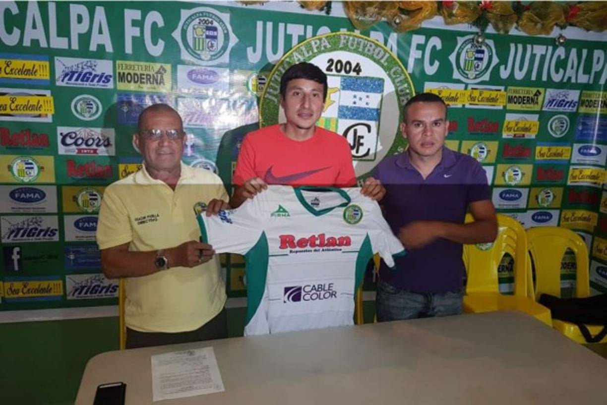 El Juticalpa FC fichó al zaguero José Israel Fonseca, quien ha militado en Deportes Savio y Olimpia. El futbolista llega a solicitud de Mauro Reyes, que quería agregar una pieza a la zaga de su equipo. El defensa estuvo mucho tiempo en Olimpia, pero nunca logró ser regular en las alineaciones albas.