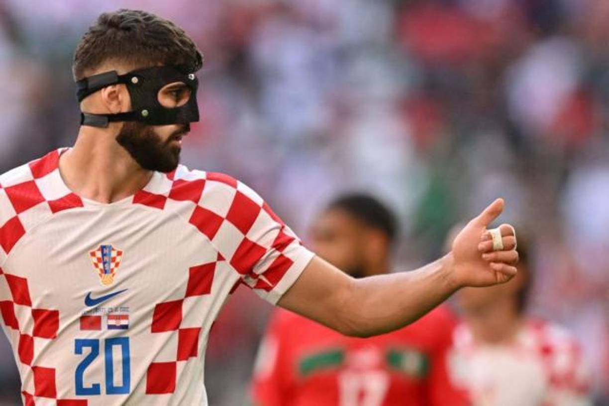 Josko Gvardiol será uno de los nombres del próximo mercado de fichajes, de hecho ya hay varios clubes detrás del central del Leipzig. El último en sumarse a la puja ha sido el Liverpool, según informa el medio deportivo ‘Football Insider’.