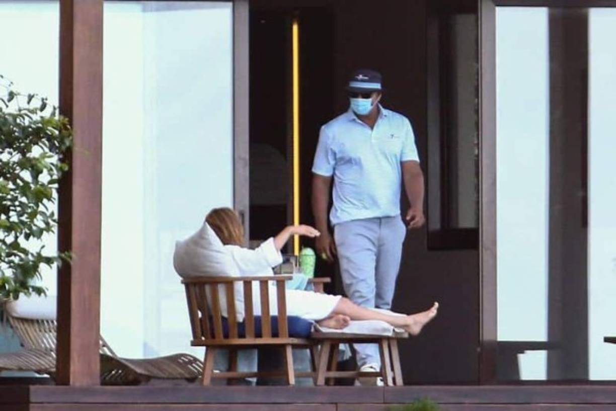 Jennifer López y Alex Rodríguez lucen tan unidos y enamorados como siempre.