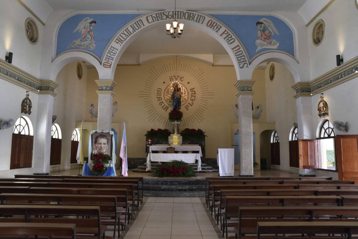 Además de estas increibles actividades recreativas que potenciarán los talentos de los estudiantes, el colegio tradicionalmente ofrece a todos los que deseen una formación sacramental, catequesis de bautismo, catequesis de primera comunión, catequesis de confirmación y acólitos, ya que la institución cuenta con su propia capilla.