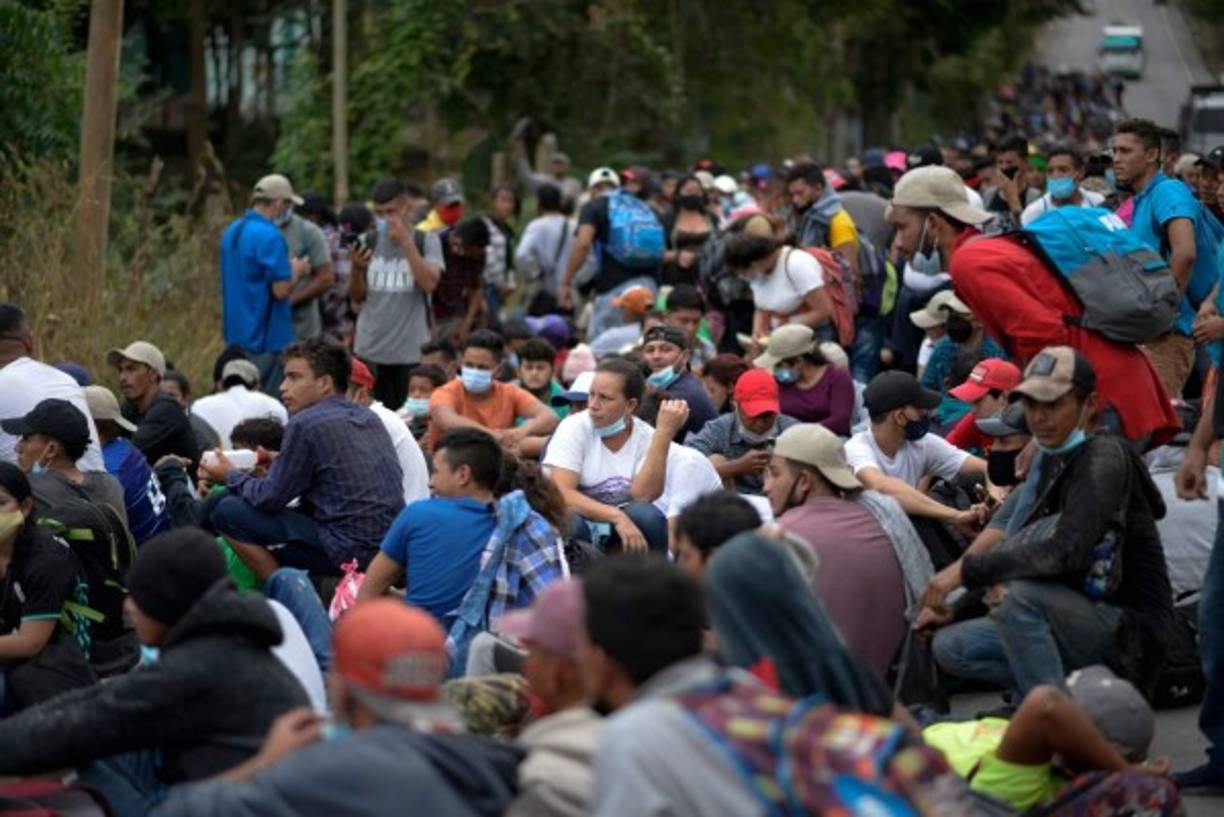 Tras sobrepasar la frontera, la caravana avanza actualmente sobre el departamento de Chiquimula para trazar una ruta a México, en primer lugar, y posteriormente a Estados Unidos.