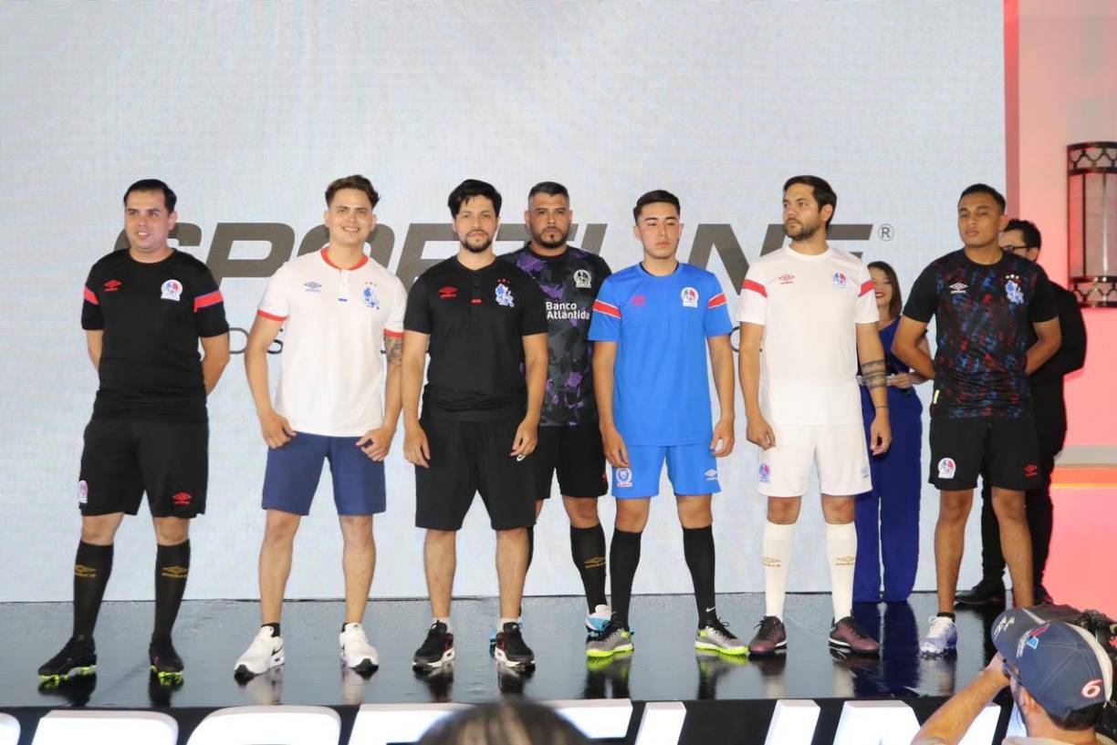 Y agregan: “Este año pre compramos una cantidad bastante grande para poder tener disponible siempre a los aficionados en estas dos temporadas del 2023 y 2024”.