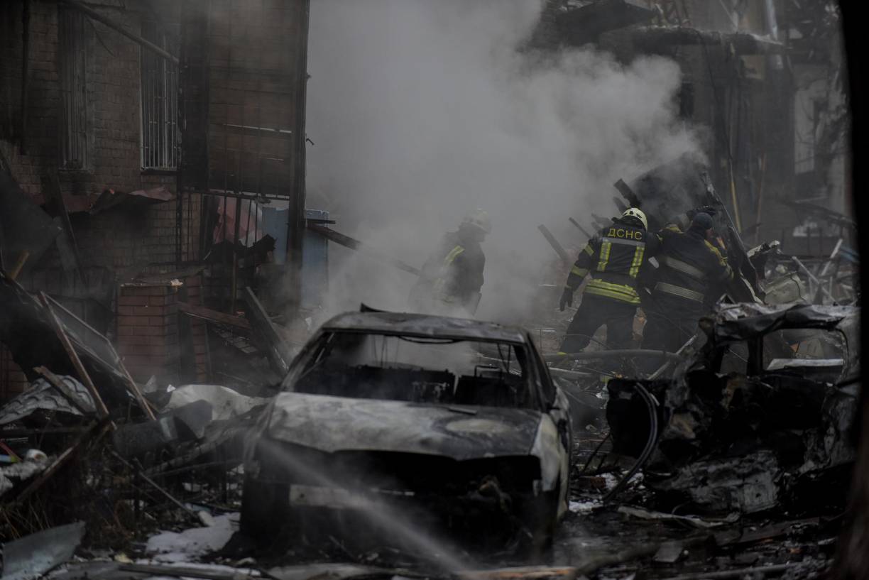 Klitschkó declaró que el ataque de hoy afectó a varios distritos de la ciudad y dañó infraestructuras, por lo que se produjeron cortes de electricidad y del suministro de agua potable.